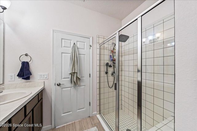 524 Corbin Circle SW, Palm Bay, FL 32908