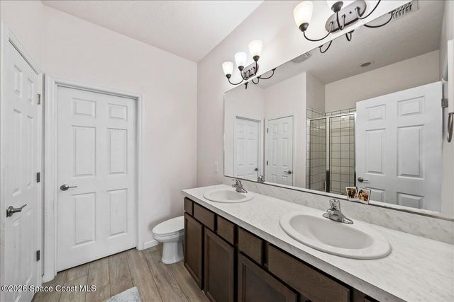 524 Corbin Circle SW, Palm Bay, FL 32908