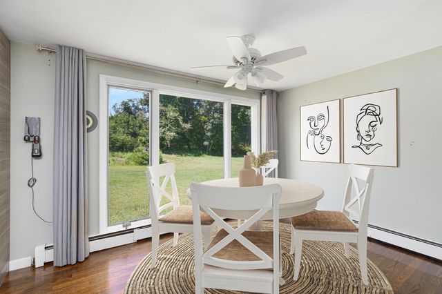 255 251 John Dyer Road, Little Compton, RI 02837
