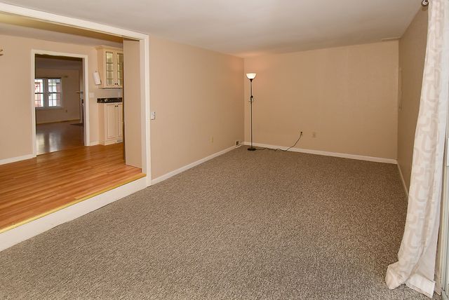 7 Barrington Drive APT C, Wethersfield, CT 06109