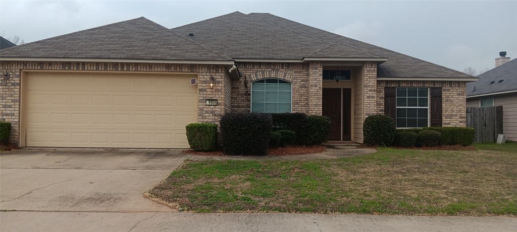 9906 Petite Rue Street, Shreveport, LA 71115