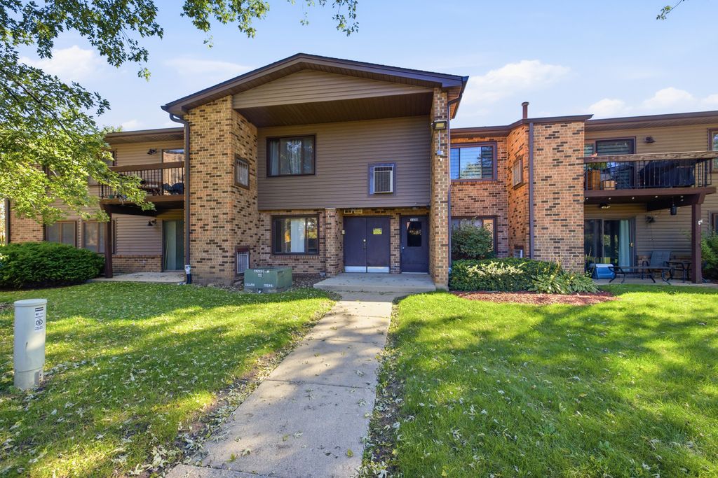 1130 E Randville Drive 1B, Palatine, IL 60074 — photo 2