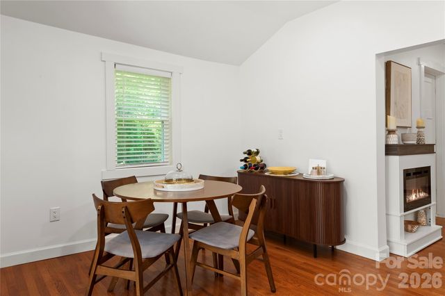 121 Sugar Cove Road, Weaverville, NC 28787