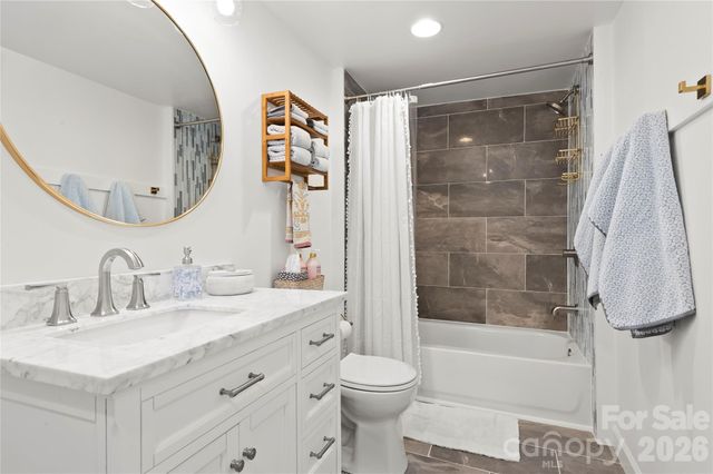 121 Sugar Cove Road, Weaverville, NC 28787