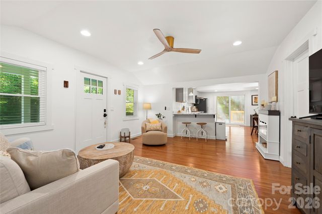 121 Sugar Cove Road, Weaverville, NC 28787
