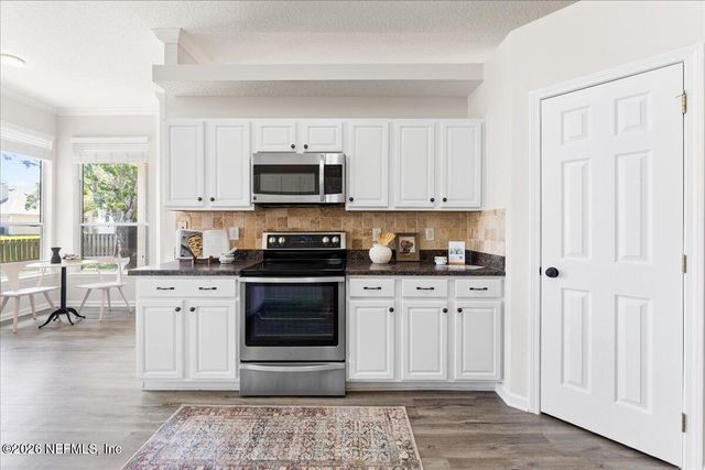 4956 GRAND LAKES Drive N, Jacksonville, FL 32258