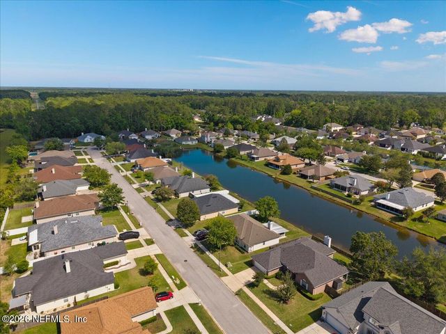 4956 GRAND LAKES Drive N, Jacksonville, FL 32258
