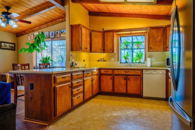 21220 Oakwood Ln, Foresthill, CA 95631