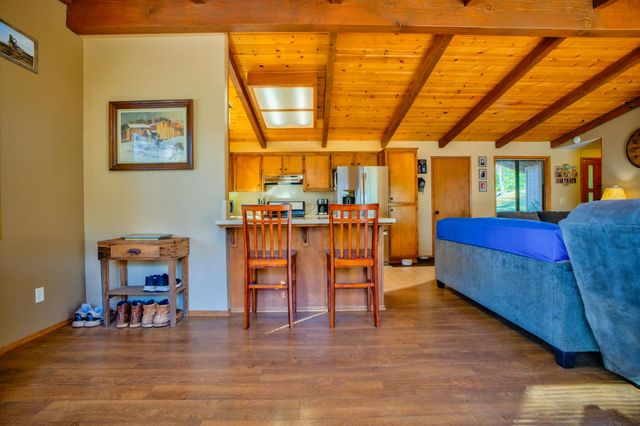 21220 Oakwood Ln, Foresthill, CA 95631