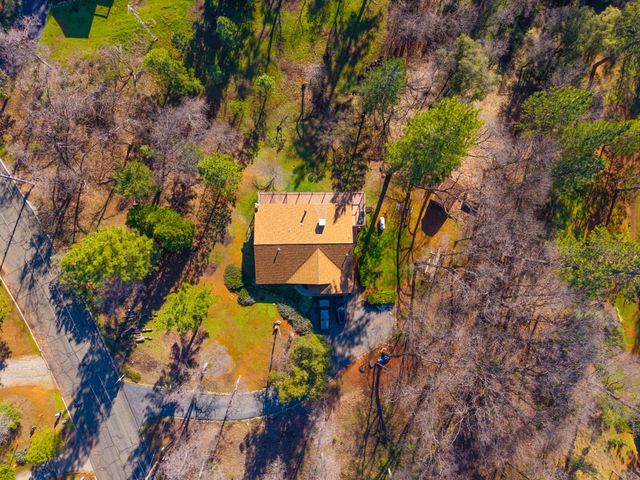 21220 Oakwood Ln, Foresthill, CA 95631