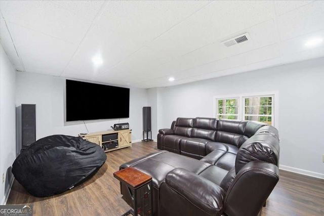 2660 Green Meadow Lane NE, Marietta, GA 30066