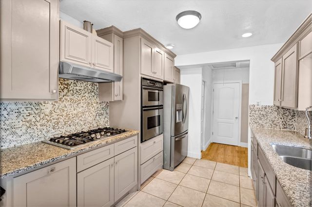 1416 N Cleveland Avenue, Sherman, TX 75090