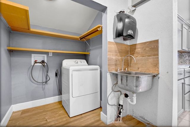 1416 N Cleveland Avenue, Sherman, TX 75090