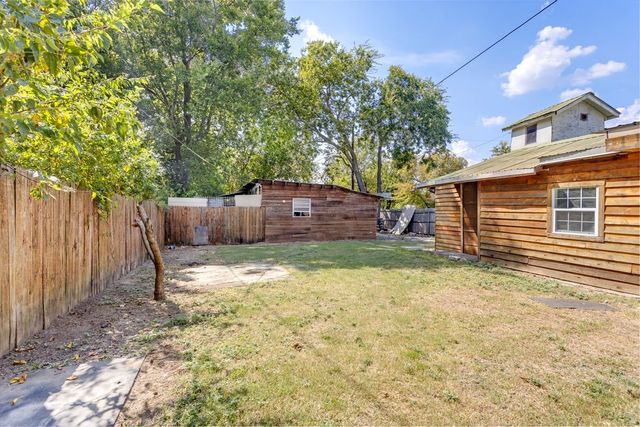 1416 N Cleveland Avenue, Sherman, TX 75090