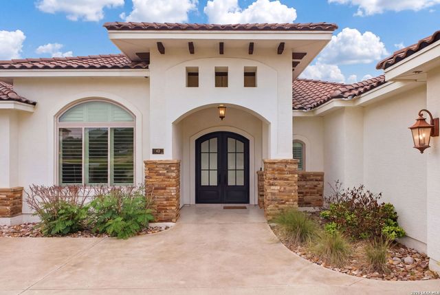 42 Via Aragon, San Antonio, TX 78257