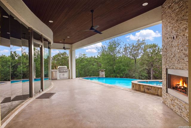 42 Via Aragon, San Antonio, TX 78257
