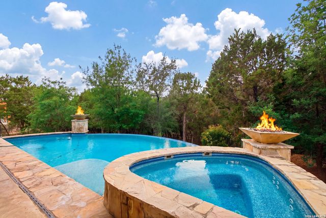 42 Via Aragon, San Antonio, TX 78257