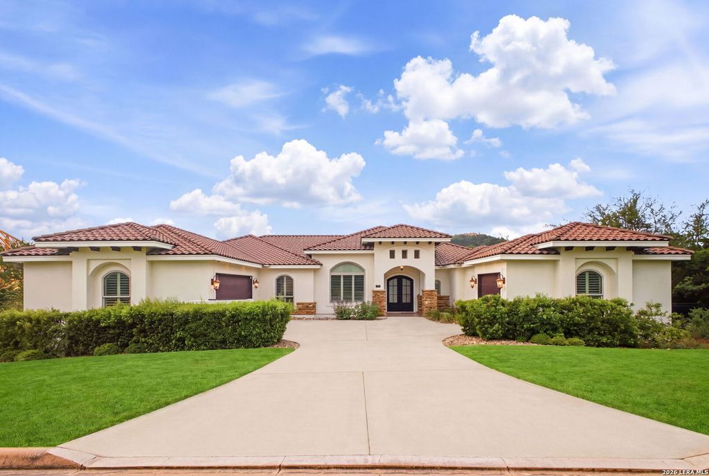 42 Via Aragon, San Antonio, TX 78257