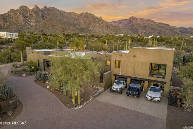 7901 N Sendero De Juana, Tucson, AZ 85718