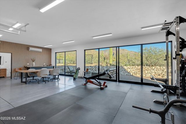 7901 N Sendero De Juana, Tucson, AZ 85718