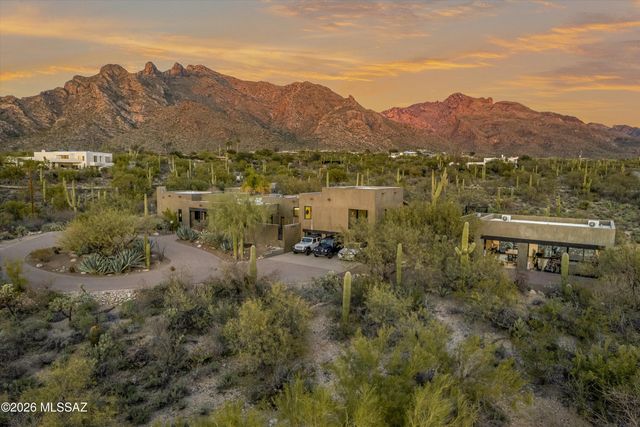 7901 N Sendero De Juana, Tucson, AZ 85718