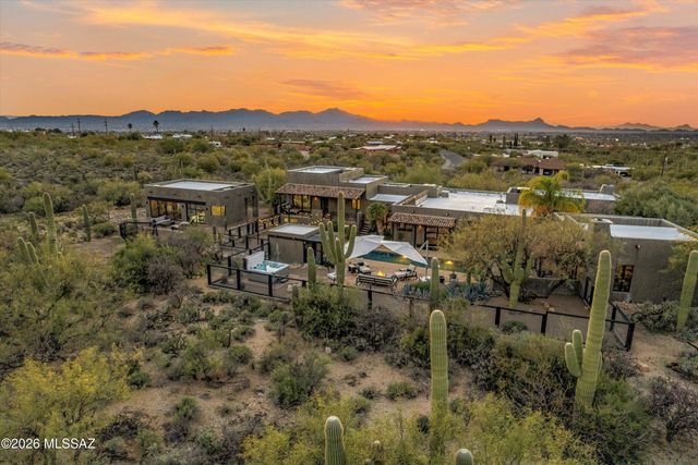 7901 N Sendero De Juana, Tucson, AZ 85718