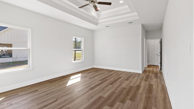 6625 Palm Pointe Drive, Ocean Springs, MS 39564