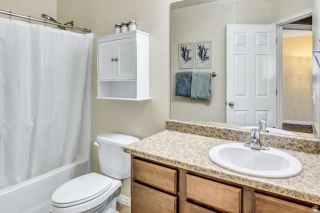 4212 W LAKE BRIDGE DR, South Jordan, UT 84095