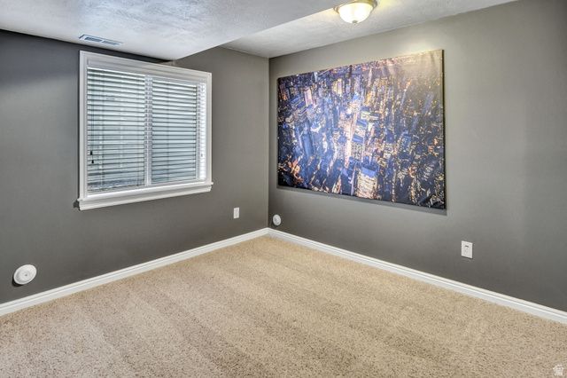 4212 W LAKE BRIDGE DR, South Jordan, UT 84095