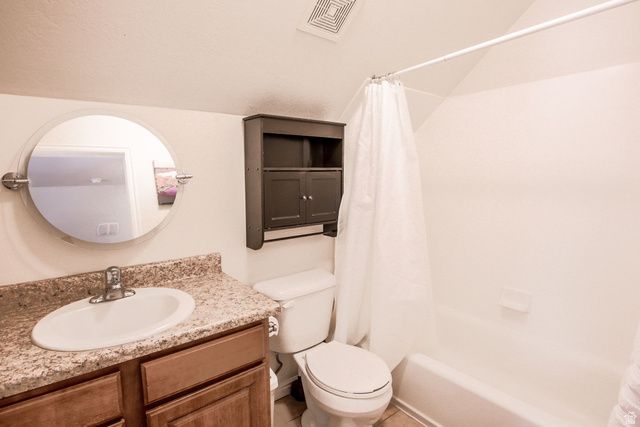 4212 W LAKE BRIDGE DR, South Jordan, UT 84095