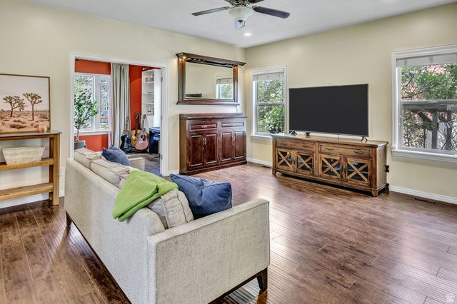 4212 W LAKE BRIDGE DR, South Jordan, UT 84095