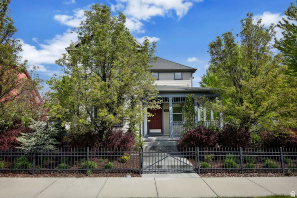 4212 W LAKE BRIDGE DR, South Jordan, UT 84095