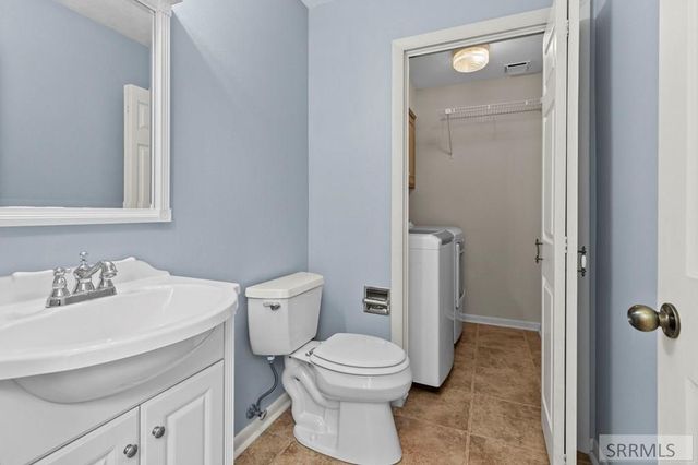 2401 Hoopes Ave, Idaho Falls, ID 83404