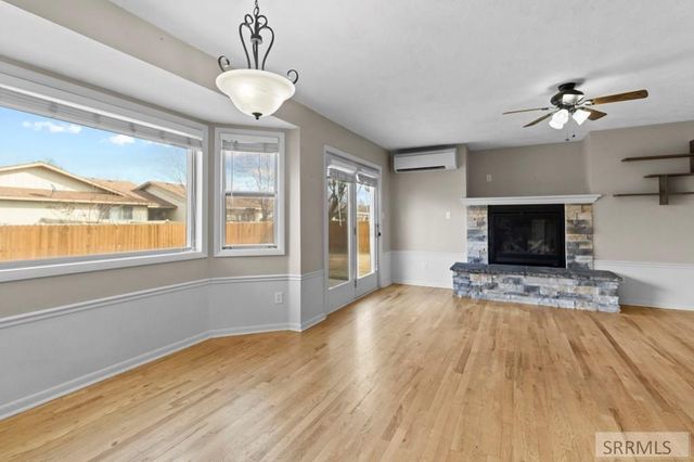 2401 Hoopes Ave, Idaho Falls, ID 83404