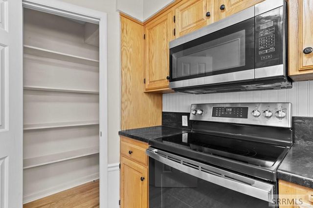 2401 Hoopes Ave, Idaho Falls, ID 83404