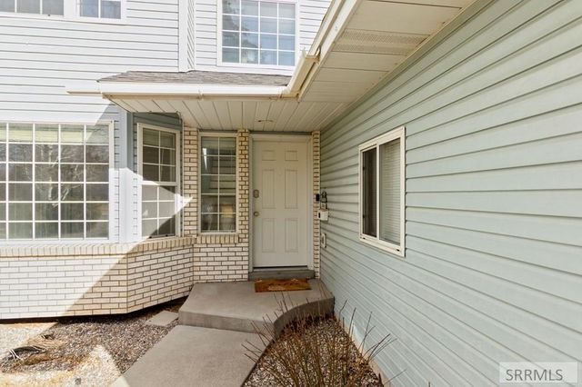 2401 Hoopes Ave, Idaho Falls, ID 83404