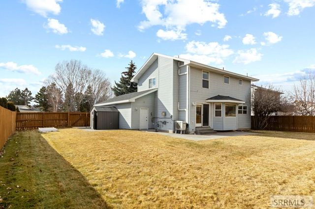 2401 Hoopes Ave, Idaho Falls, ID 83404