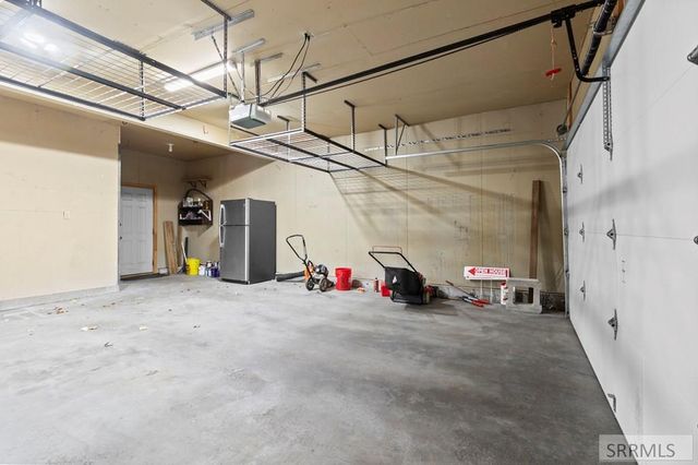 2401 Hoopes Ave, Idaho Falls, ID 83404