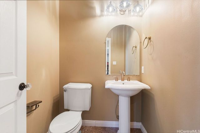 91-1085 Kai Weke Street, Ewa Beach, HI 96706