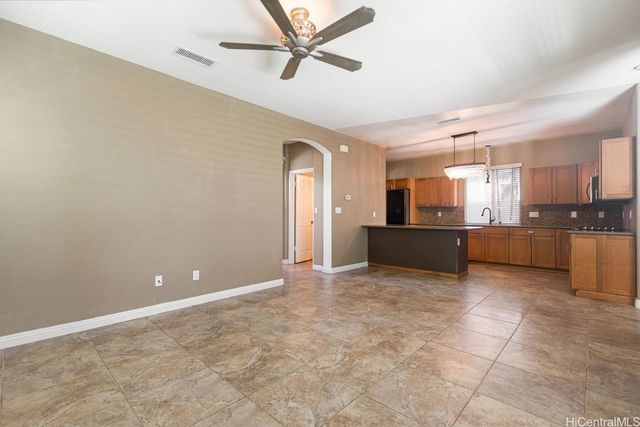 91-1085 Kai Weke Street, Ewa Beach, HI 96706