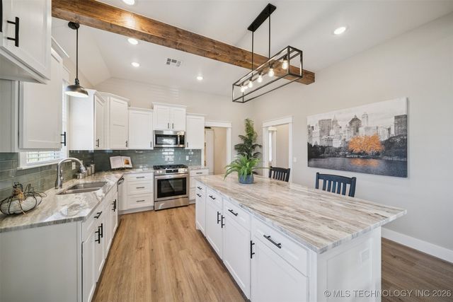 426 E Will Rogers Boulevard, Claremore, OK 74017