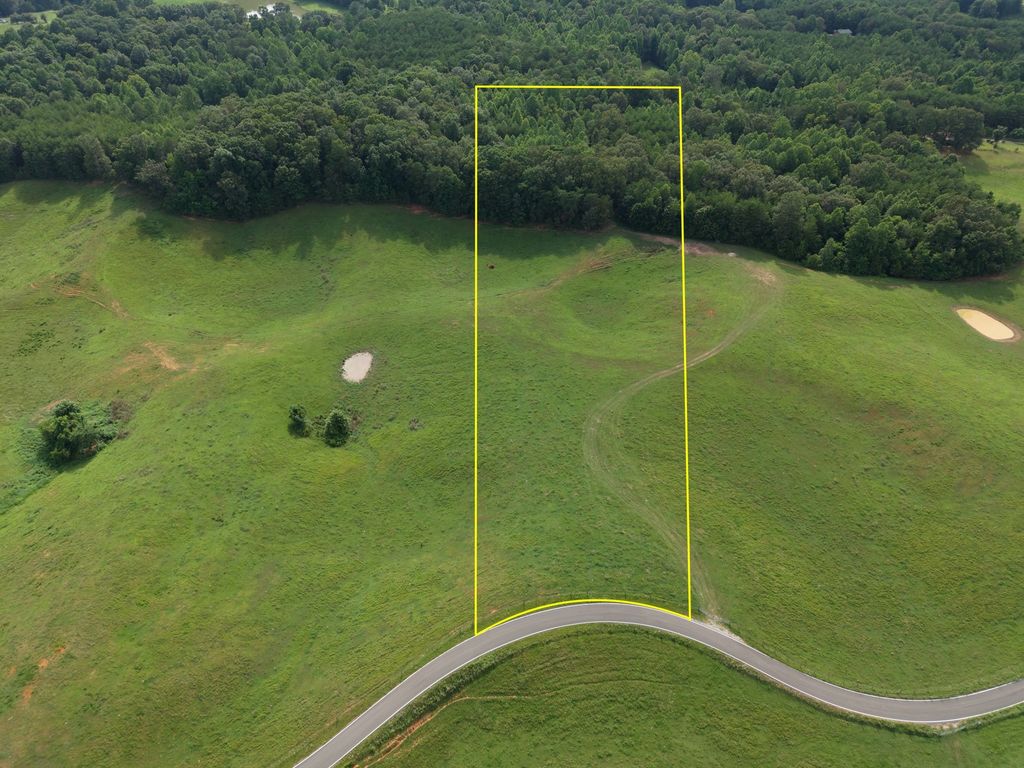 4 Barlow Rd, W, Spencer, TN 38585