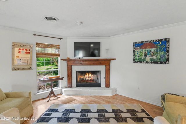506 Esplanade Avenue, Bay Saint Louis, MS 39520