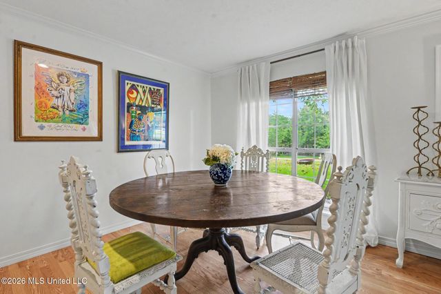 506 Esplanade Avenue, Bay Saint Louis, MS 39520