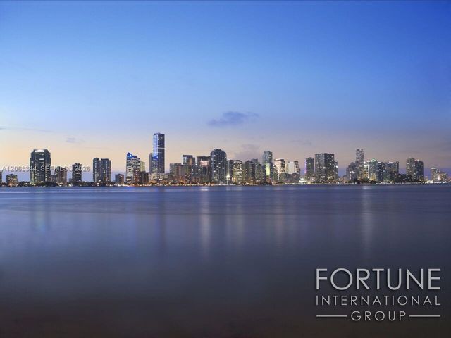 475 BRICKELL AVE 4909, Miami, FL 33131