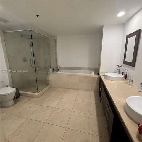 475 BRICKELL AVE 4909, Miami, FL 33131