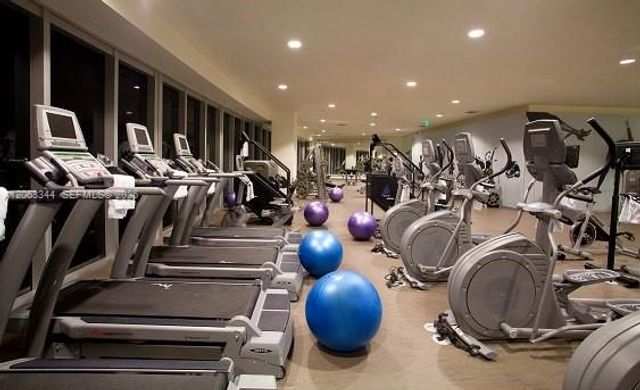 475 BRICKELL AVE 4909, Miami, FL 33131