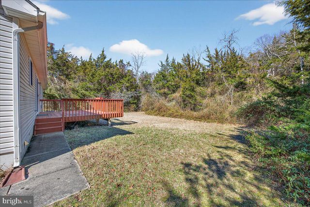 8 MEADOWS EDGE DR, Cape May Court House, NJ 08210