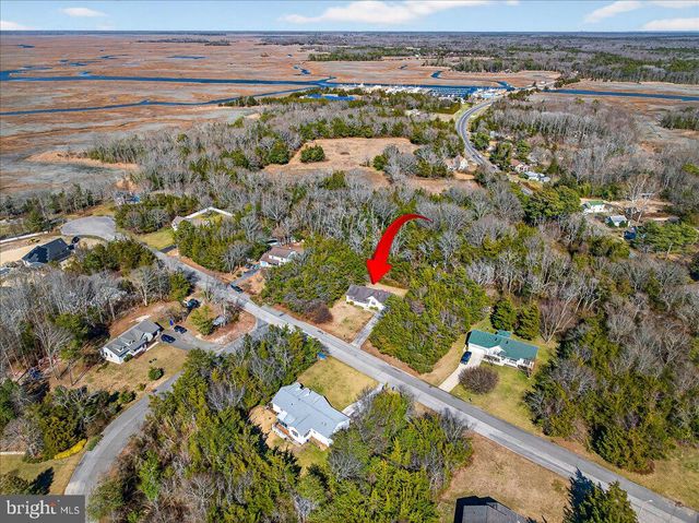 8 MEADOWS EDGE DR, Cape May Court House, NJ 08210