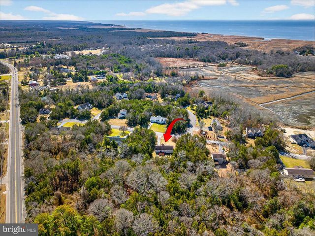 8 MEADOWS EDGE DR, Cape May Court House, NJ 08210